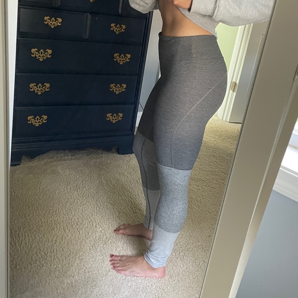 Outdoor voices leggings size M